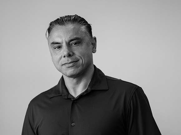 Adam B&W-1158972