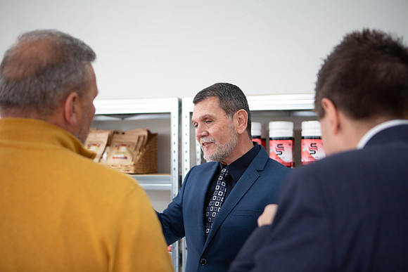 _Z2F9699
