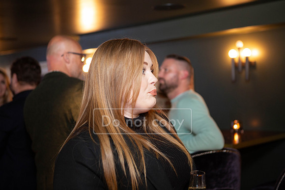 _Z2F0359